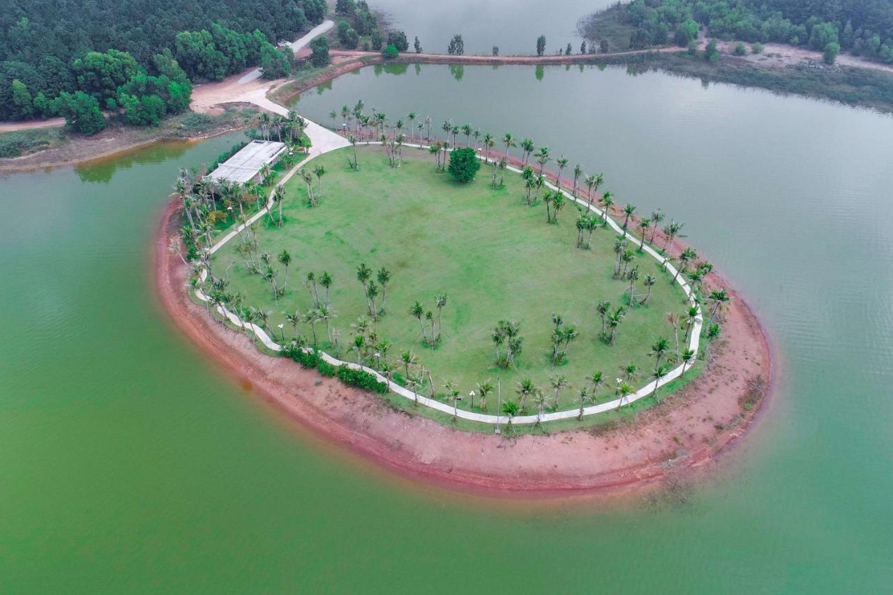 Forest In The Sky - Flamingo Dai Lai Resort Ngoc Quang Eksteriør bilde